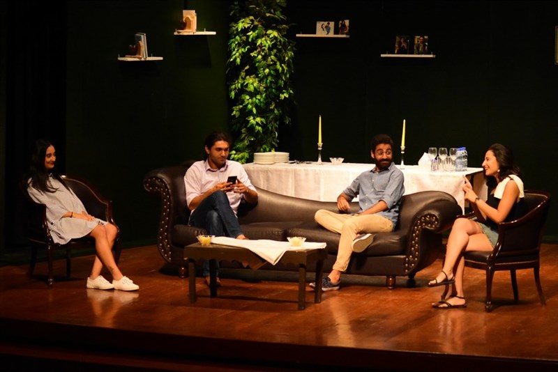 Perfect Strangers play at LAU